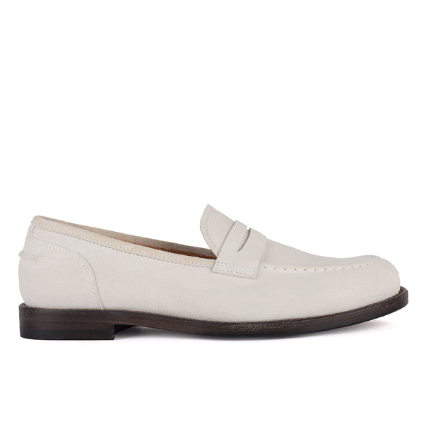 BRENDA 56040<br>White College loafer