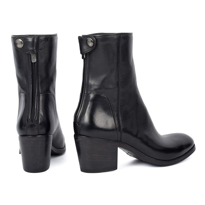 ISABEL 31019<br>Black Ankle Boots