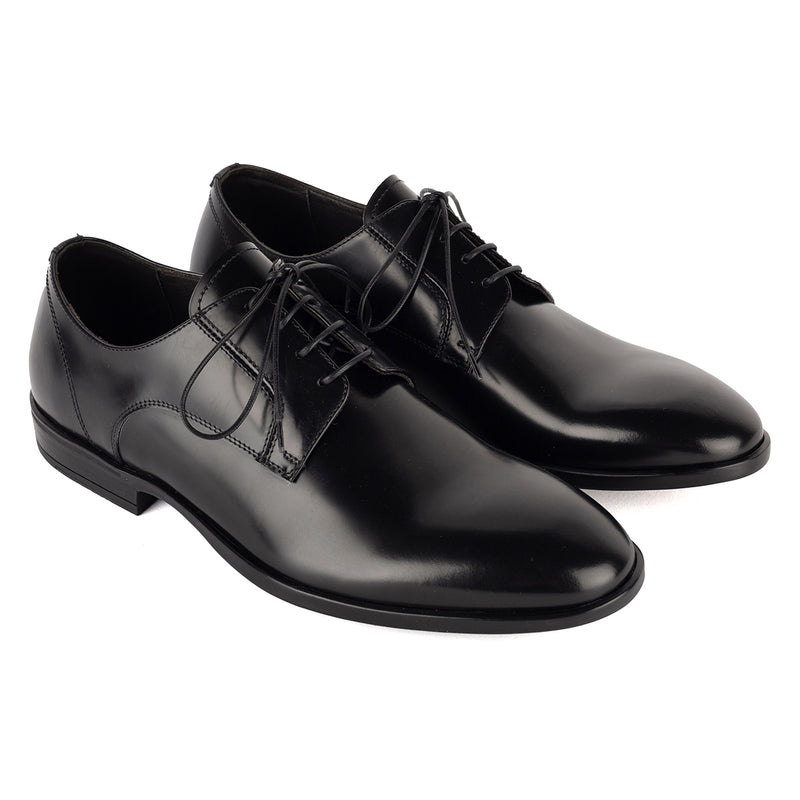 ESSENTIAL KRIS 96008<br> Black derby shoes