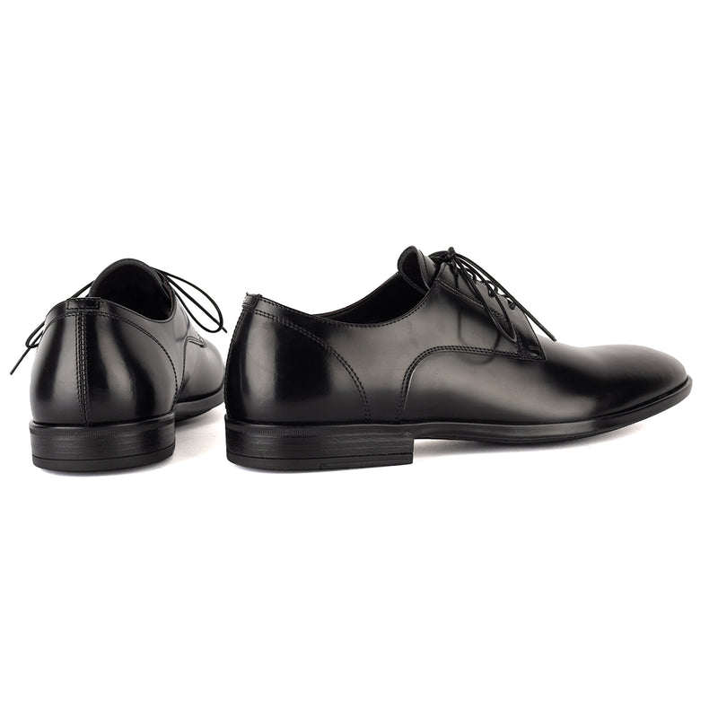 ESSENTIAL KRIS 96008<br> Black derby shoes