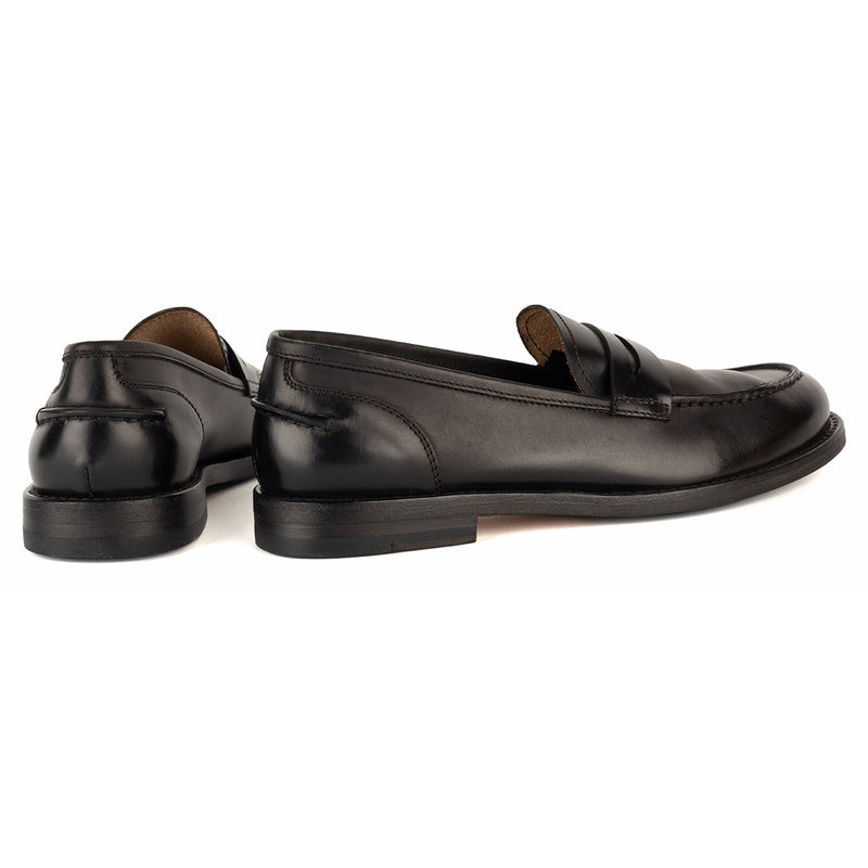 ZOE 56040<br>Black loafers