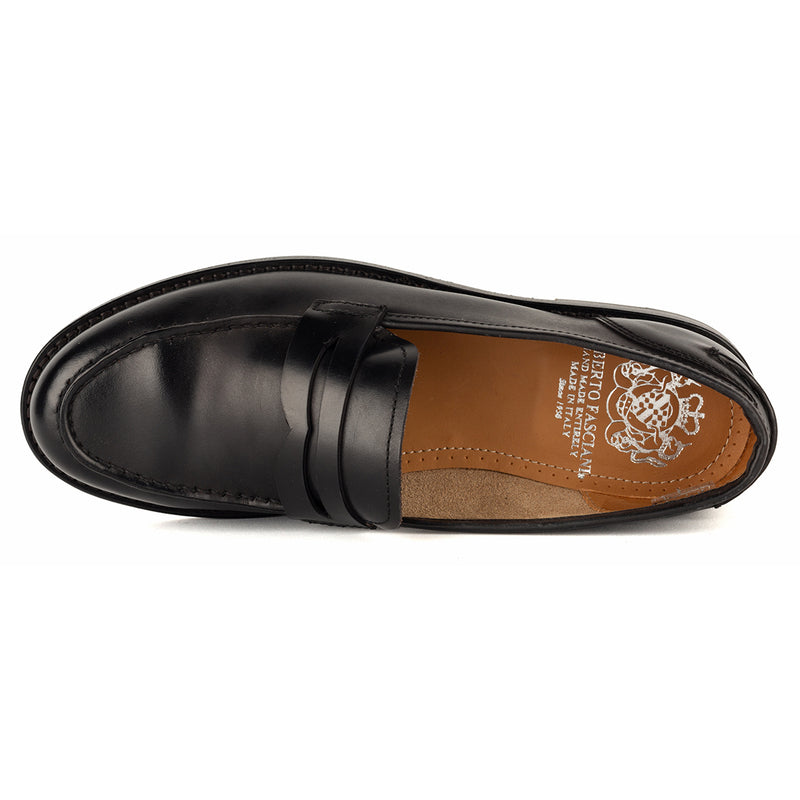 ZOE 56040<br>Black loafers